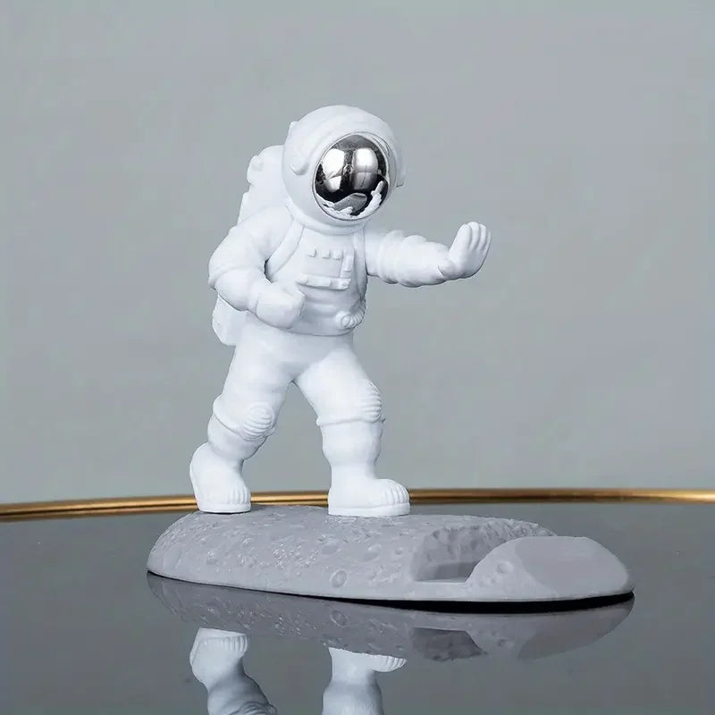 Astronaut Mobile Phone Stand Holder Spaceman Desk Decoration Smartphone Bracket Home Ornaments For iPhone 15 14 Samsung Xiaomi
