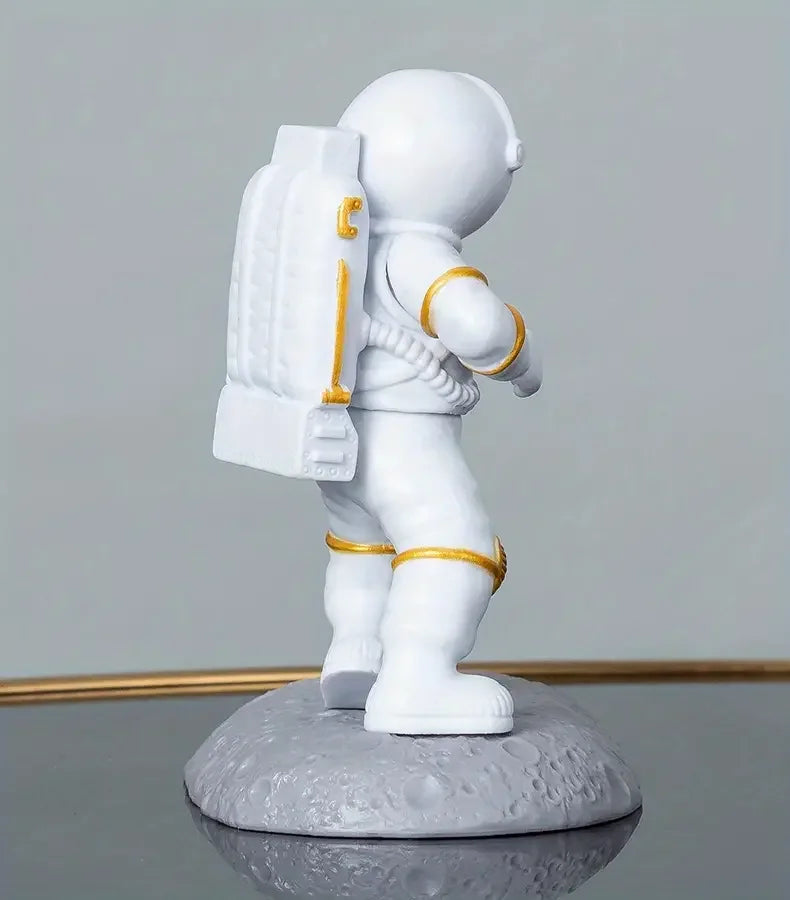 Astronaut Mobile Phone Stand Holder Spaceman Desk Decoration Smartphone Bracket Home Ornaments For iPhone 15 14 Samsung Xiaomi